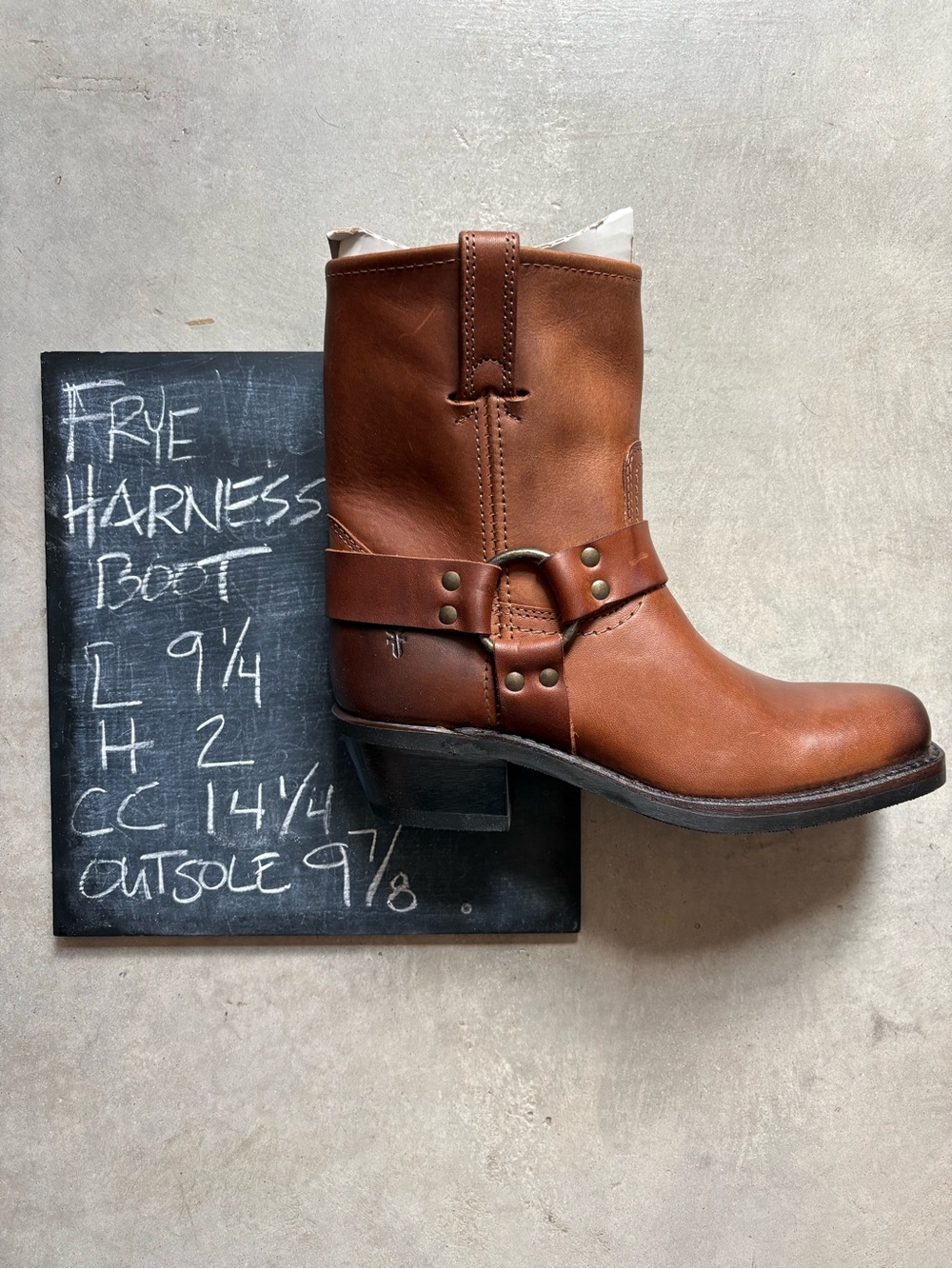 NWT๐บ๐ธ FRYE 8R Harness Boots Cognac - Picture 16 of 16